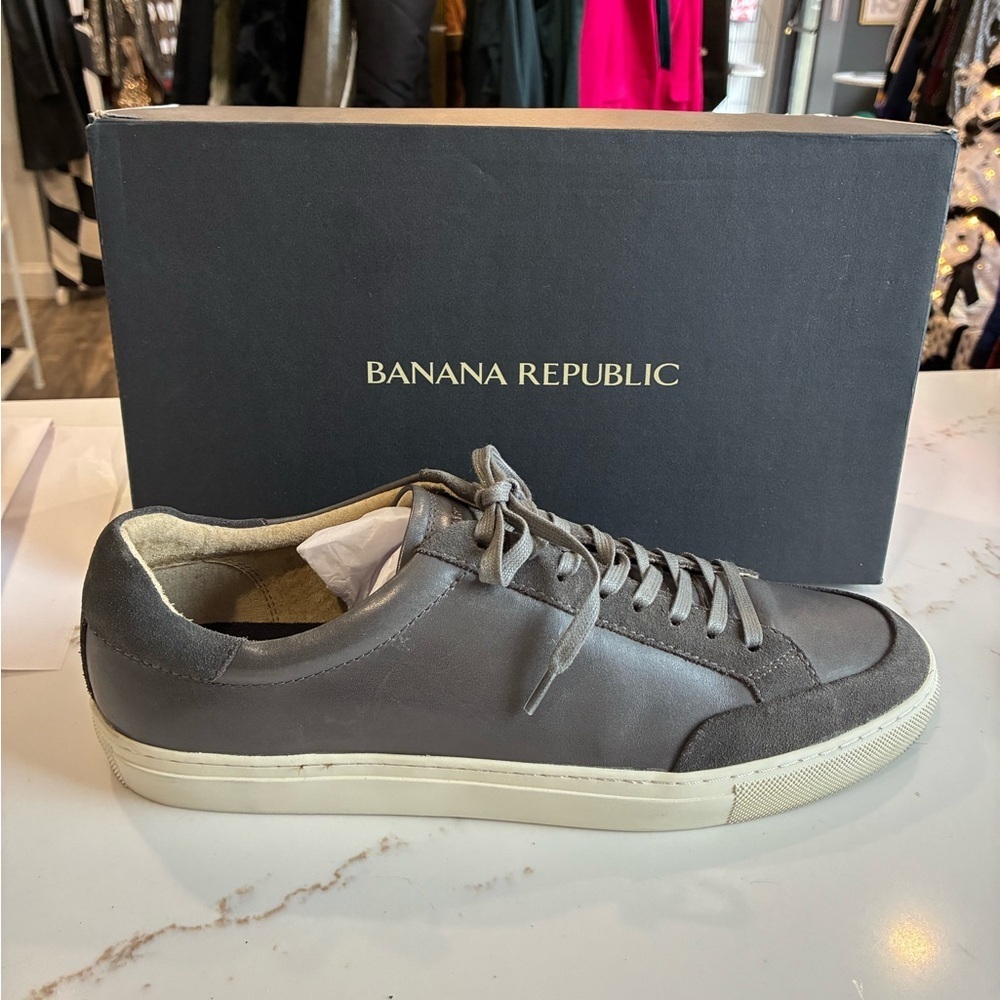 Banana Republic men’s Diago gray sneakers size 11 NWT
